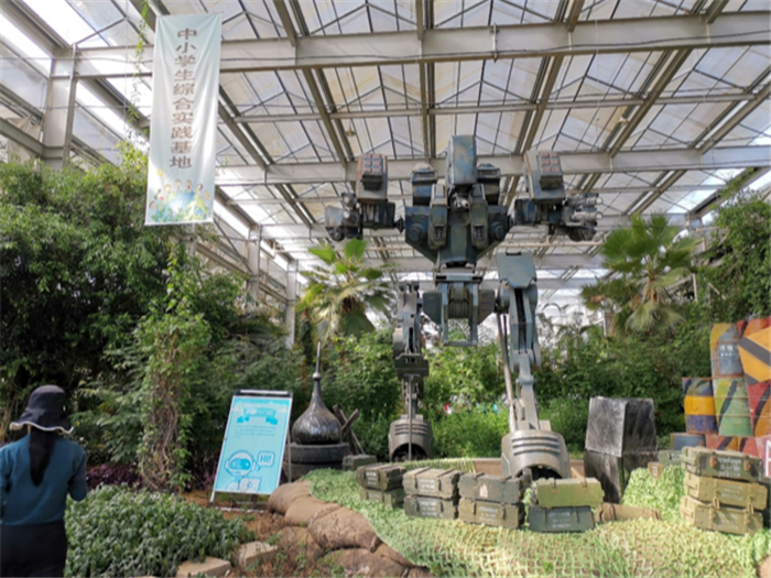 9月3日，中農(nóng)富通調(diào)研組兵分兩路對南京高淳區(qū)武家嘴現(xiàn)代農(nóng)業(yè)產(chǎn)業(yè)示范園區(qū)和棲霞區(qū)龍?zhí)冬F(xiàn)代農(nóng)業(yè)產(chǎn)業(yè)示范園區(qū)的調(diào)研工作。(圖17)